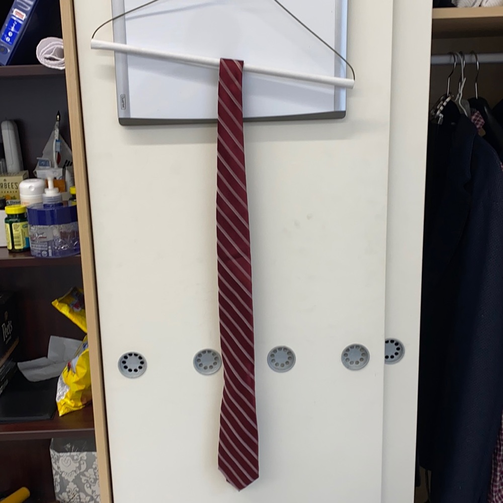 DKNY NECKTIE